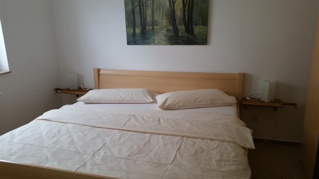 Ferienwohnung "Faehrmannsruh " Lübben Exteriör bild